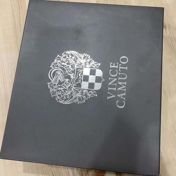 Vince Camuto Black Leather Open Toe Buckle Back Heel, Size 5.5, Good Condition - Picture 12 of 13